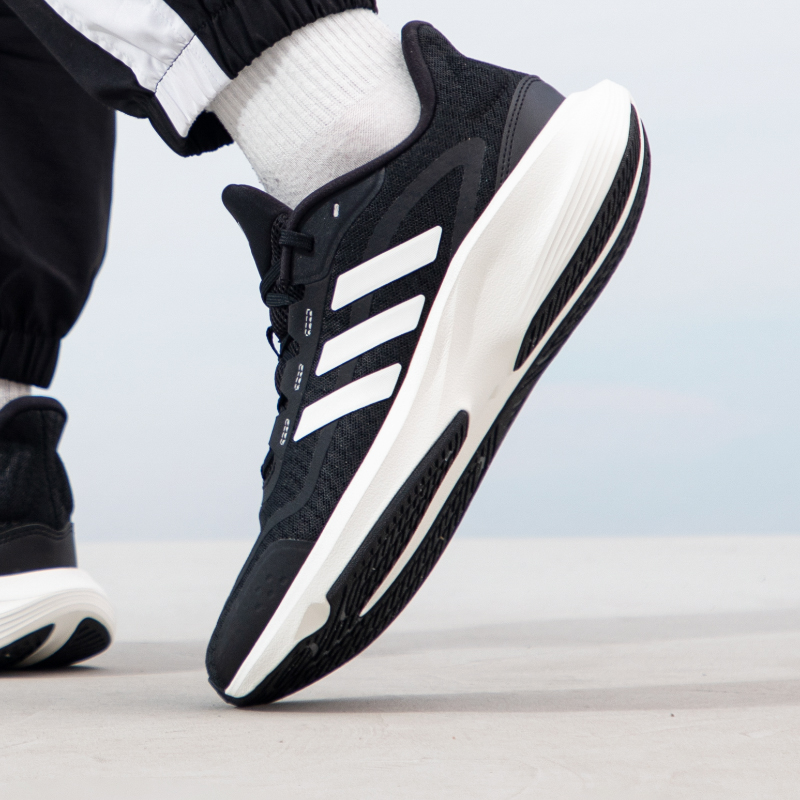 Adidas Heren- en Damesschoenen - Lightweight Road Running Shoes recensie en prijs